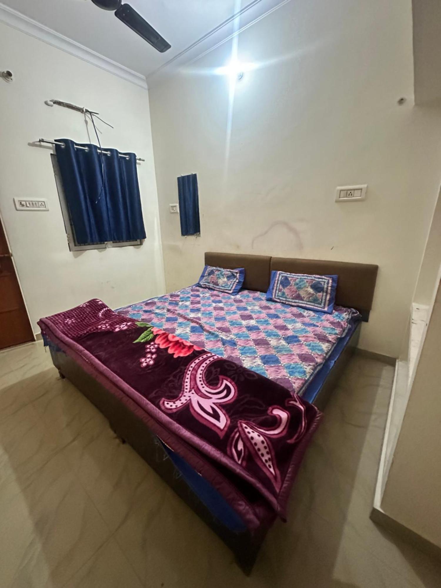 Khatu Shyam Guest House Ayodhya Exteriér fotografie