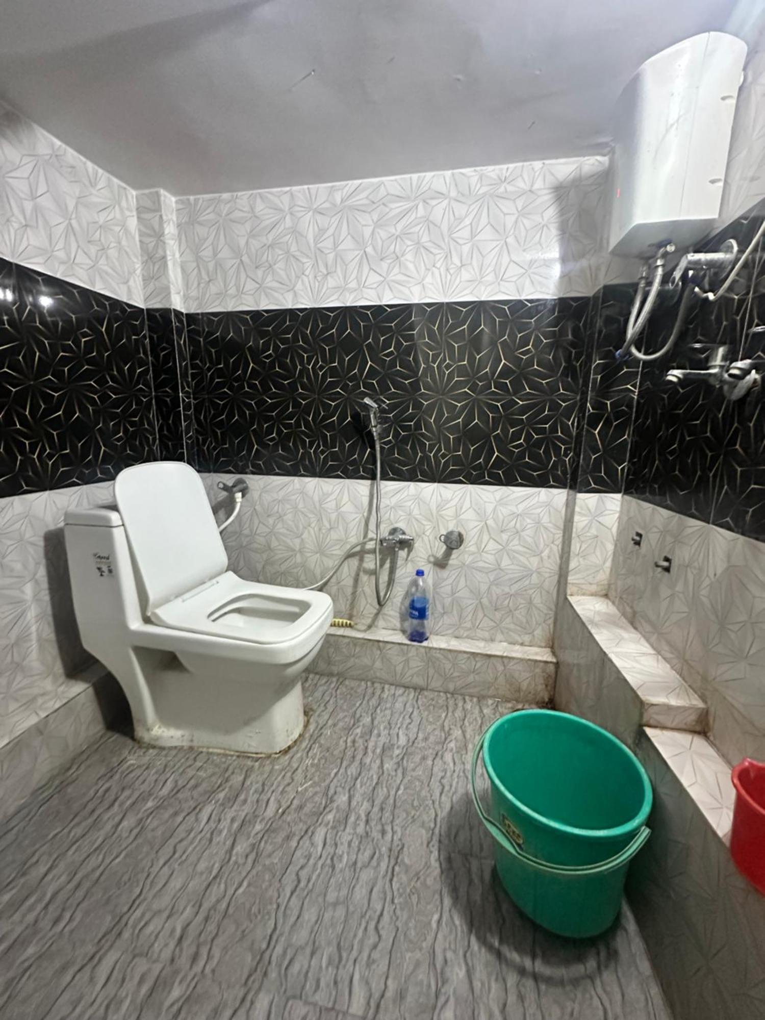 Khatu Shyam Guest House Ayodhya Exteriér fotografie