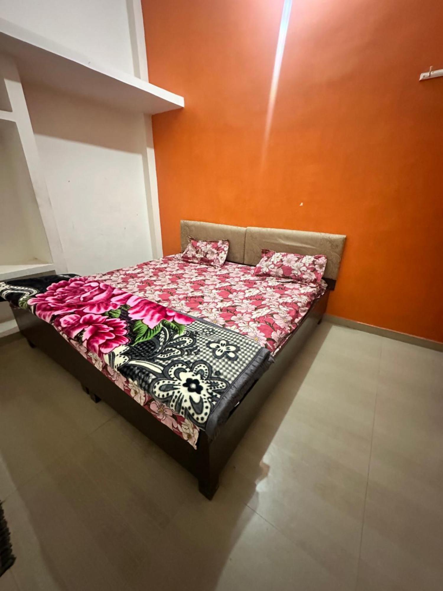 Khatu Shyam Guest House Ayodhya Exteriér fotografie