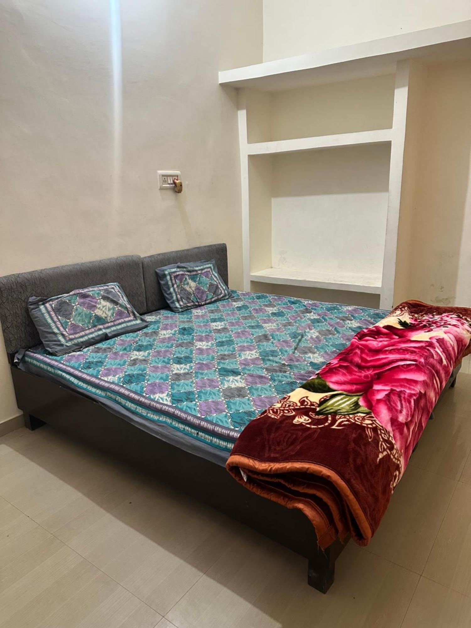 Khatu Shyam Guest House Ayodhya Exteriér fotografie